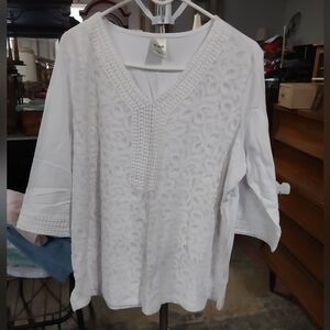 Blair White Textured Blouse